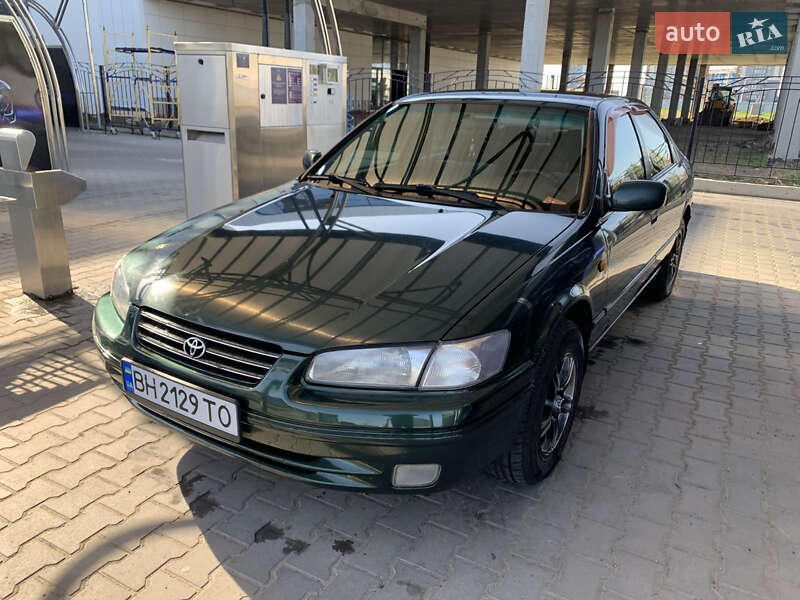 1998 toyota camry