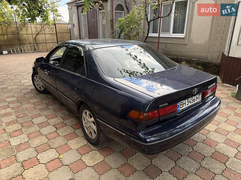 1999 toyota camry