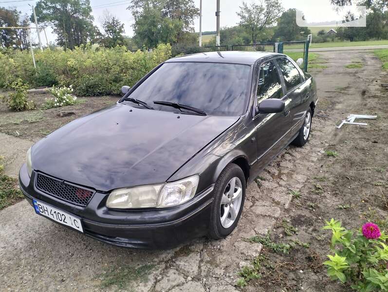 2001 toyota camry
