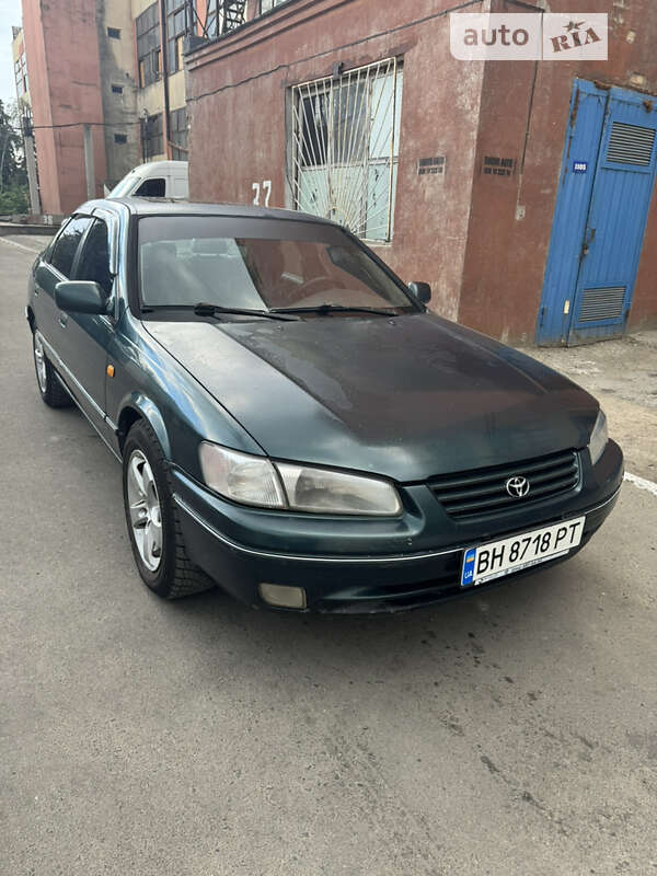 1996 toyota camry