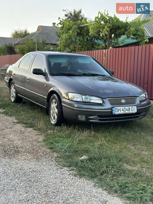 1997 toyota camry