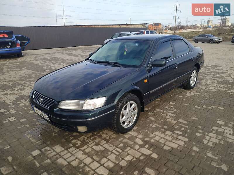 1998 toyota camry
