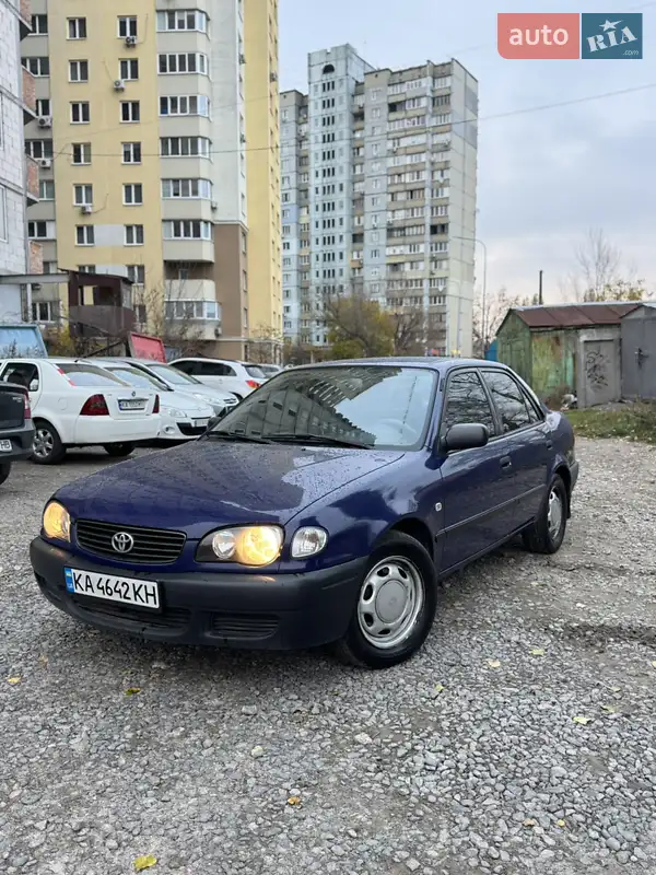 2001 toyota corolla