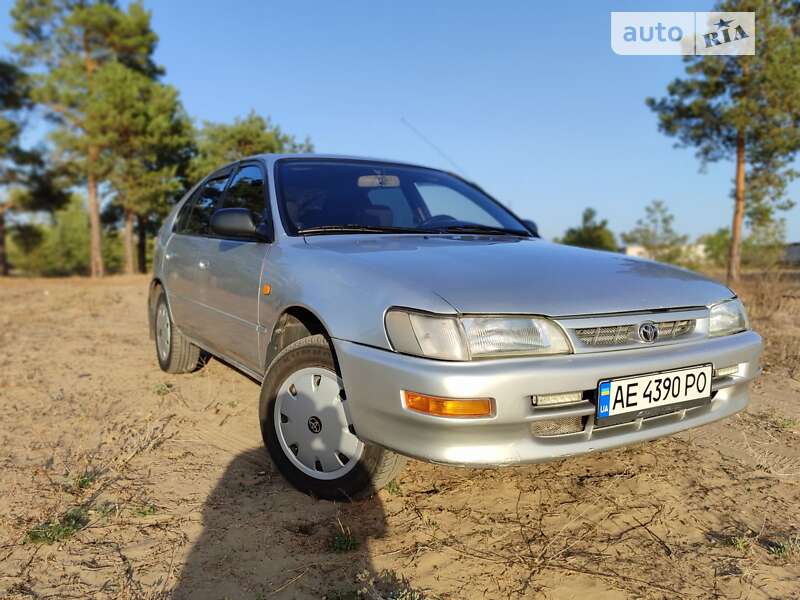 1997 toyota corolla