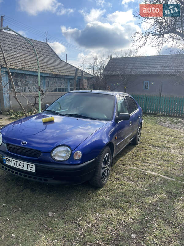 1997 toyota corolla