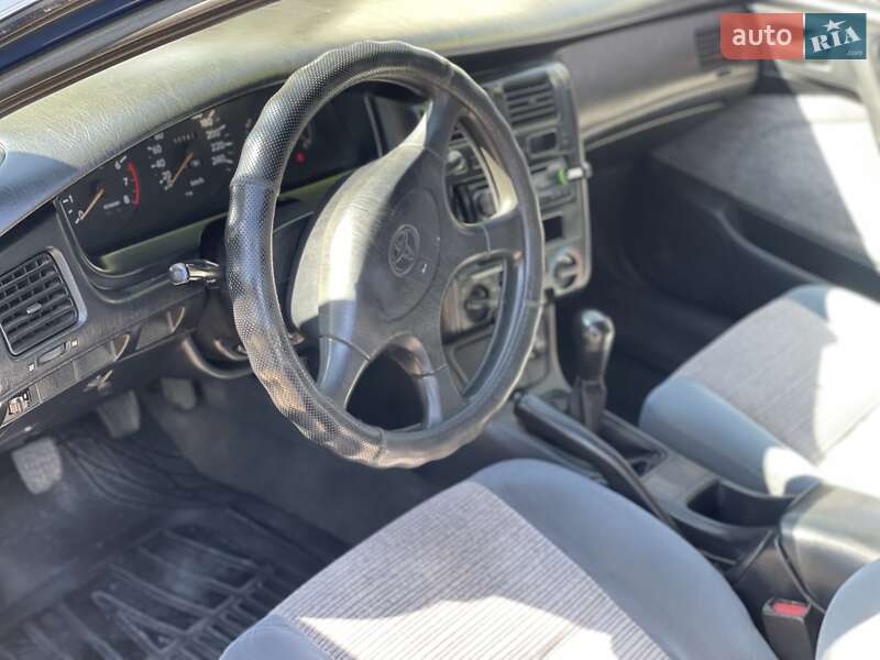 1993 toyota carina
