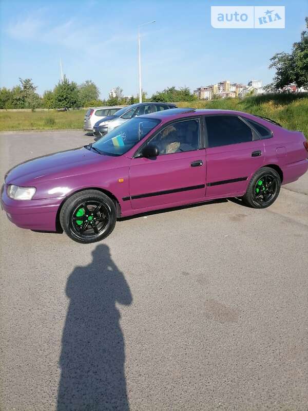 1993 toyota carina