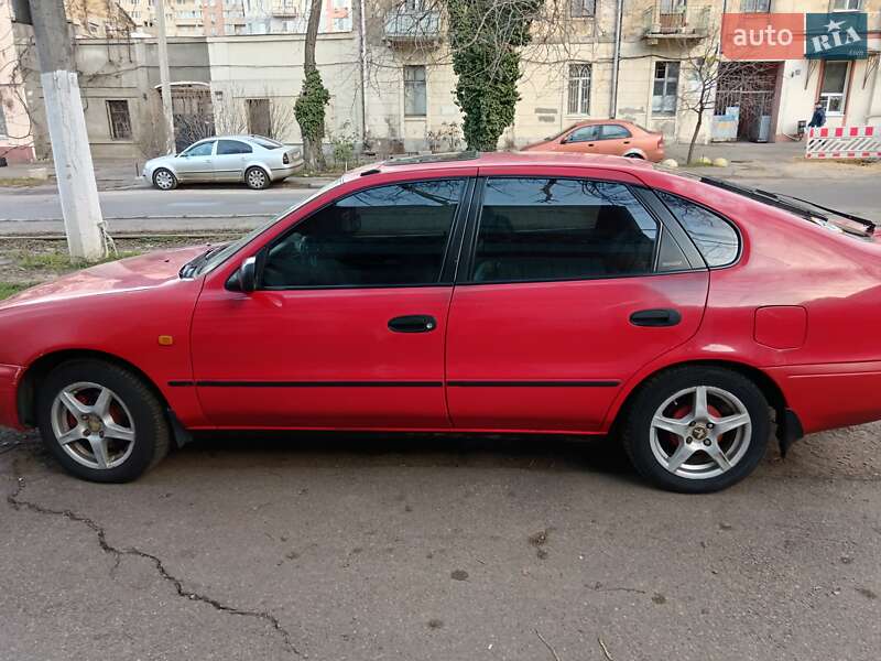 1995 toyota corolla