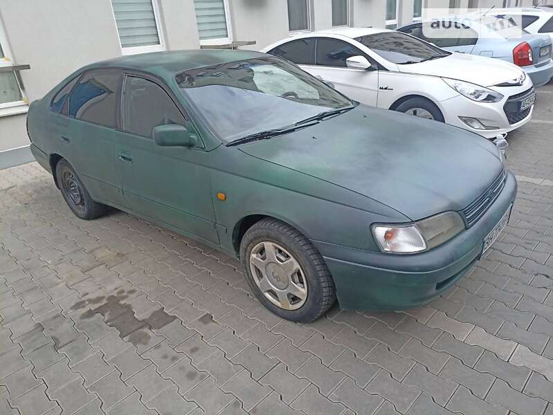 1992 toyota carina e