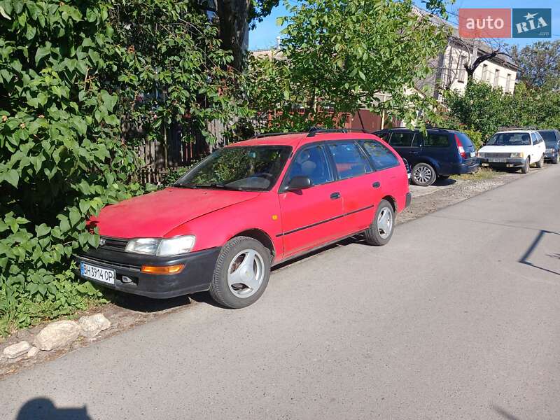 1995 toyota corolla
