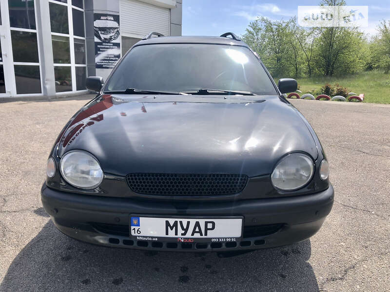 1998 toyota corolla