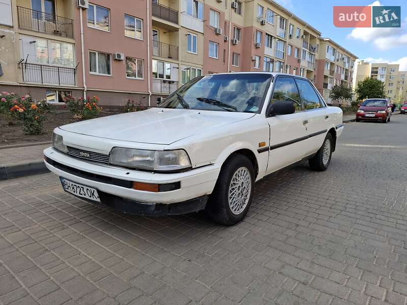 1987 toyota camry