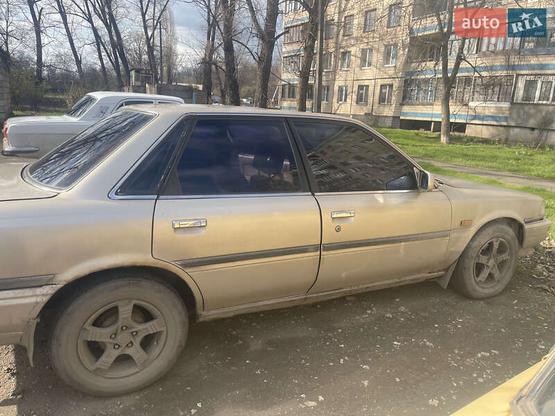 1990 toyota camry