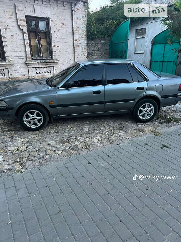 1991 toyota carina