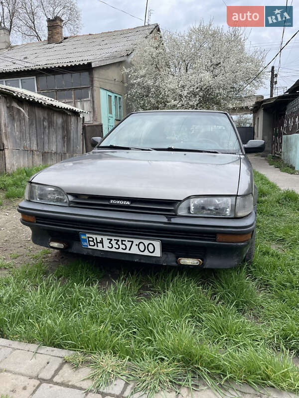 1987 toyota corolla