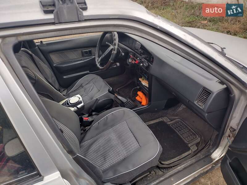 1988 toyota corolla