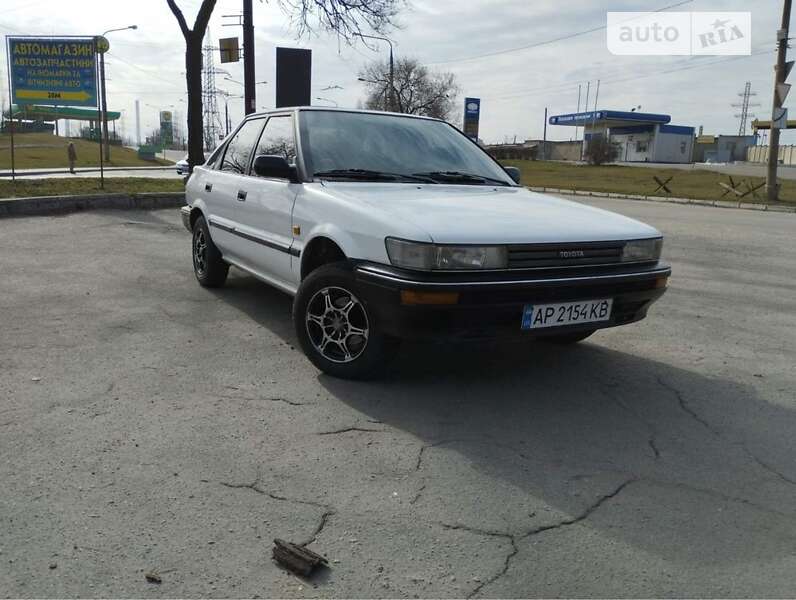 1988 toyota corolla