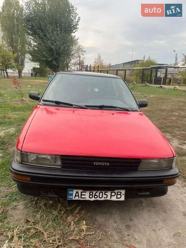 1989 toyota corolla