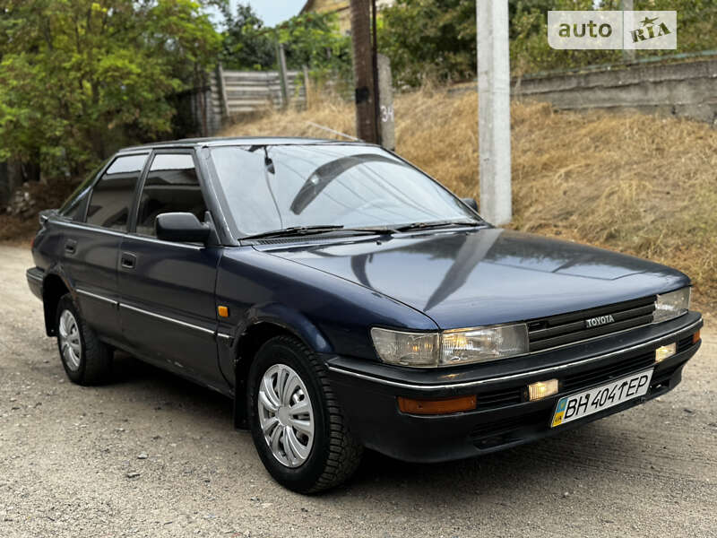 1988 toyota corolla