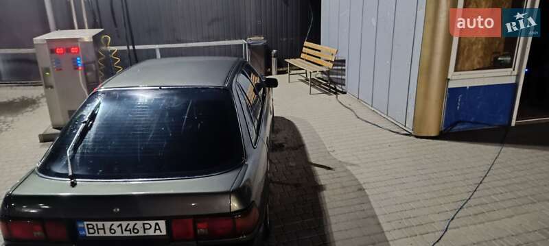 1990 toyota carina