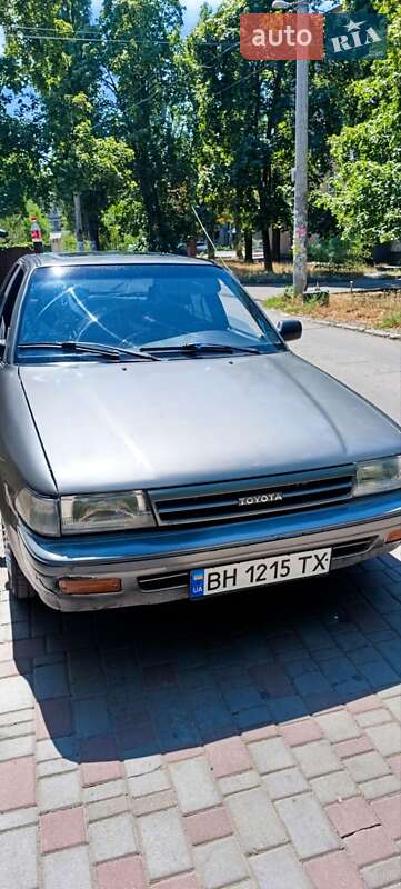 1990 toyota carina ii