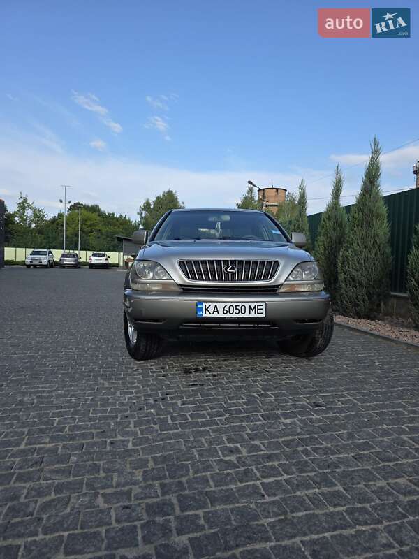 1999 lexus rx 300
