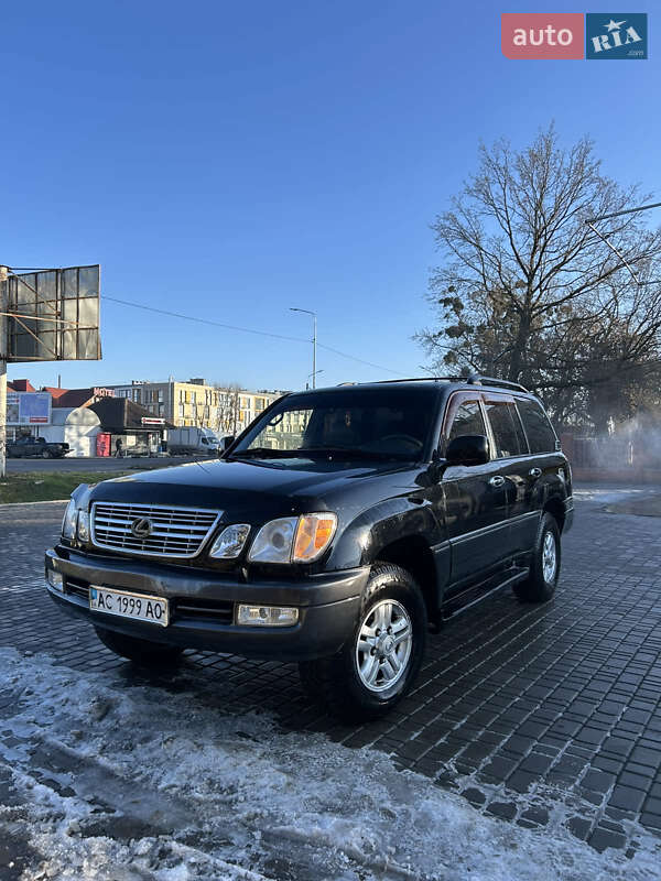 1999 LEXUS LX