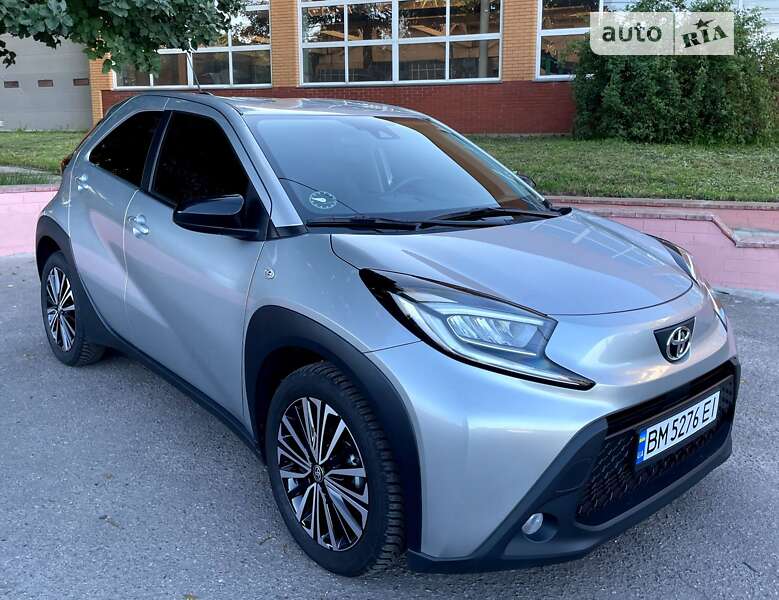 2022 toyota aygo x