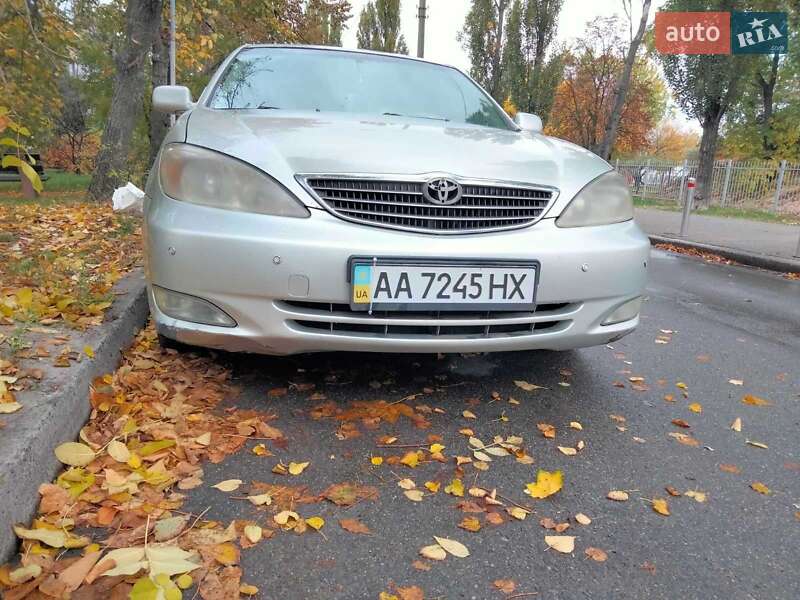 2003 toyota camry