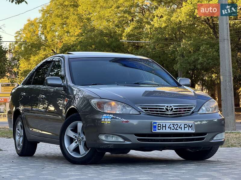 2002 toyota camry