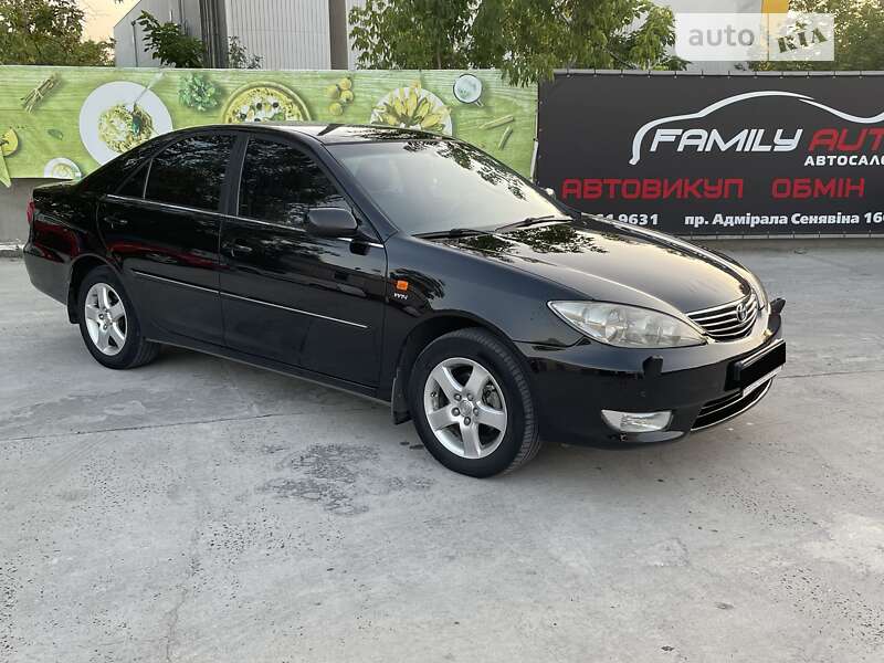 2005 toyota camry