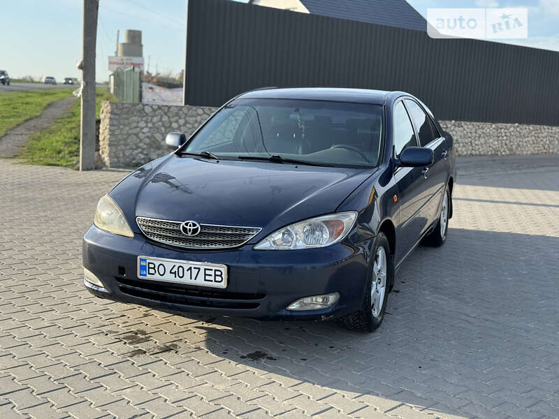 2002 toyota camry