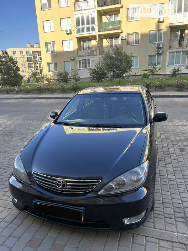 2005 toyota camry