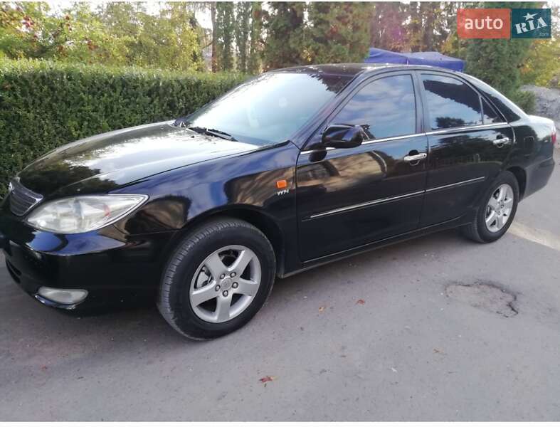 2003 toyota camry