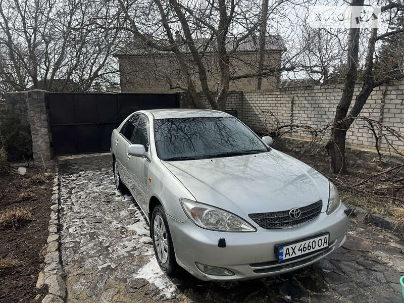 2003 toyota camry