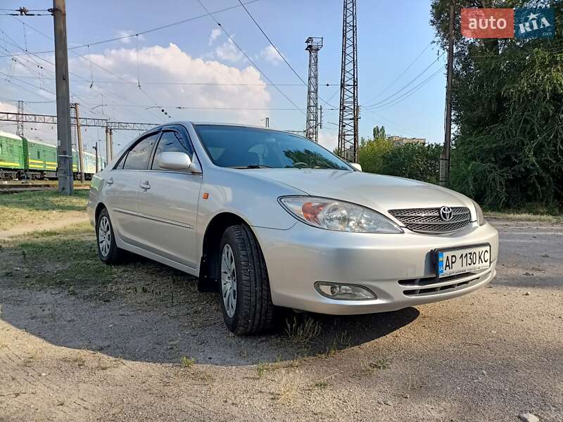 2002 toyota camry