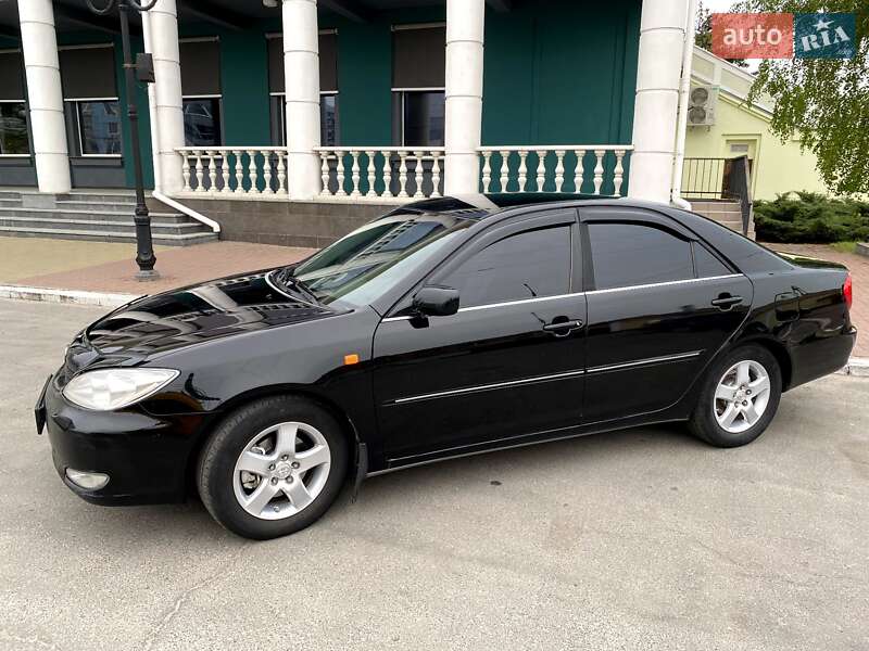 2003 toyota camry
