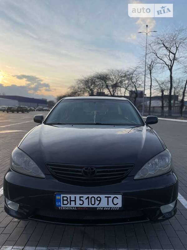 2005 toyota camry