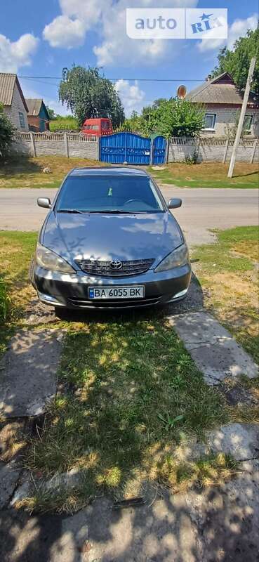 2003 toyota camry
