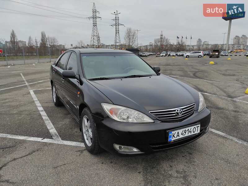 2003 toyota camry