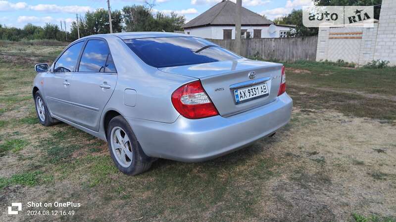 2003 toyota camry