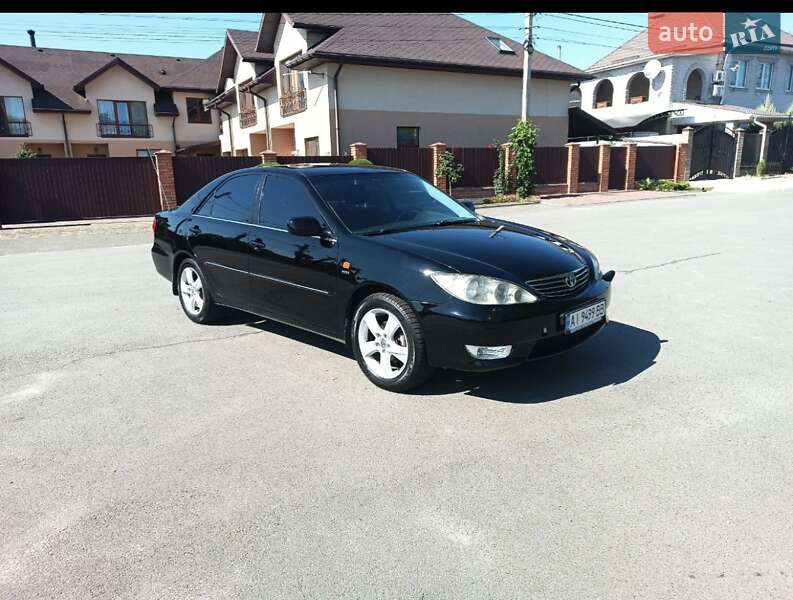 2005 toyota camry