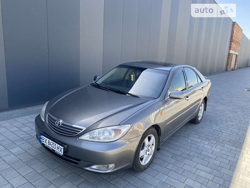 2003 toyota camry