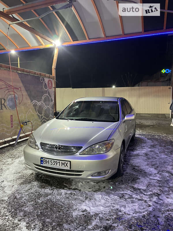 2002 toyota camry