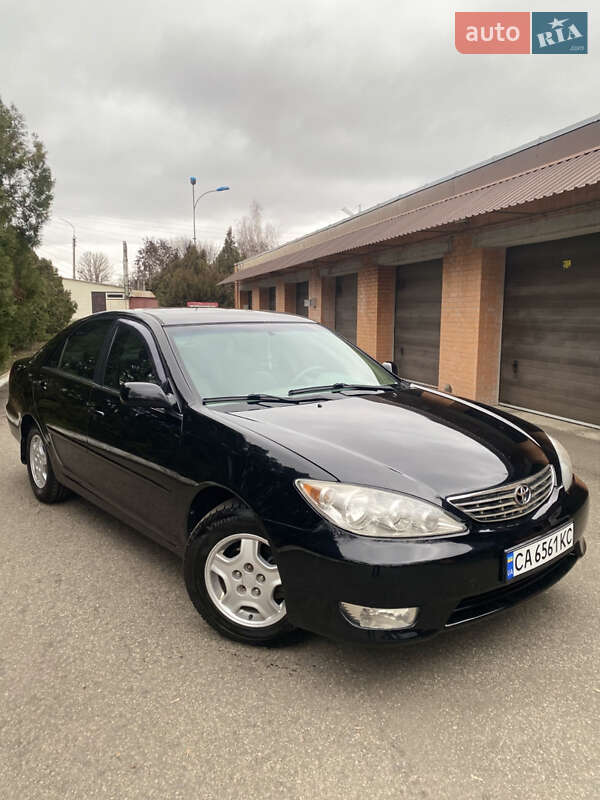 2002 toyota camry