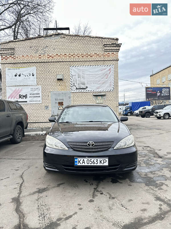 2003 toyota camry