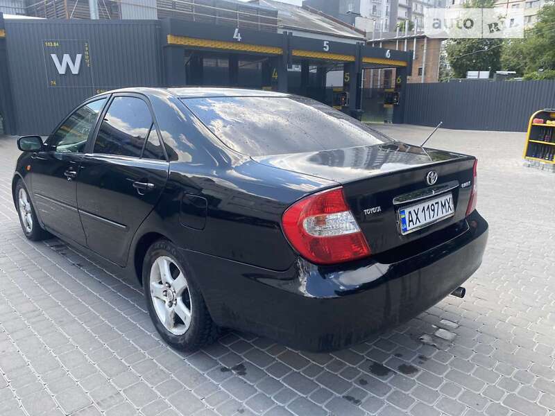 2002 toyota camry