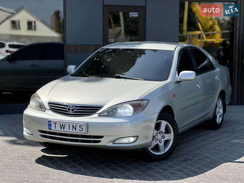 2003 toyota camry