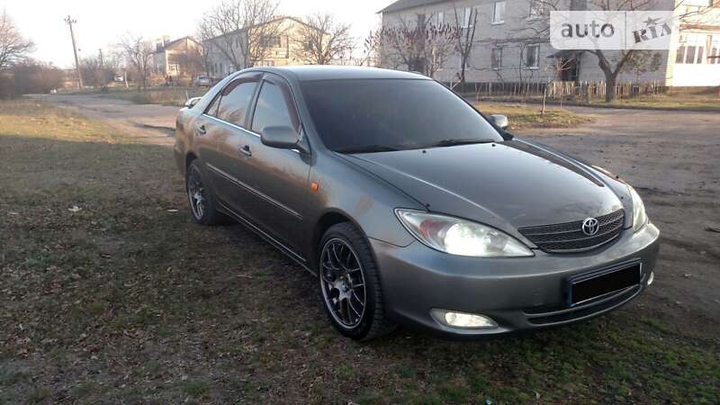 2003 toyota camry
