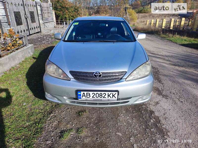 2005 toyota camry